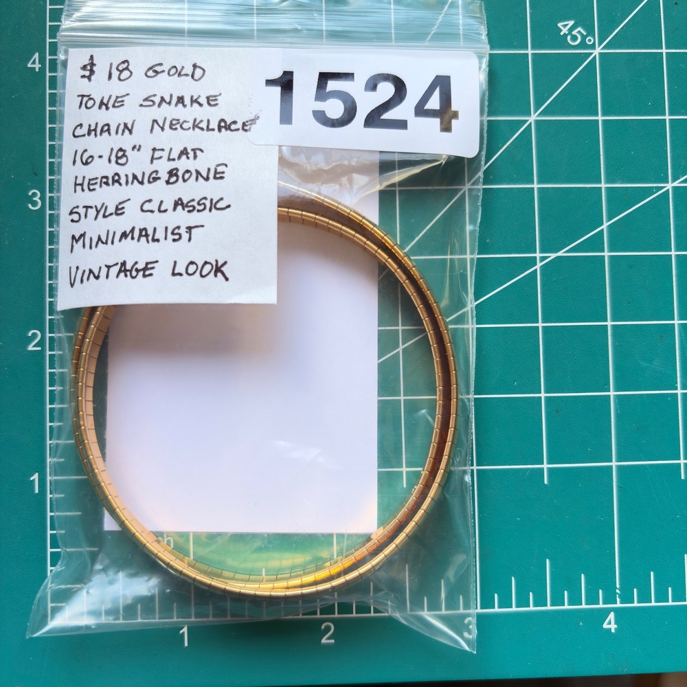 Necklace Gold Tone Flat Omega Snake Chain 16 Inch Minimalist Vintage Style 1524 - Picture 5 of 5